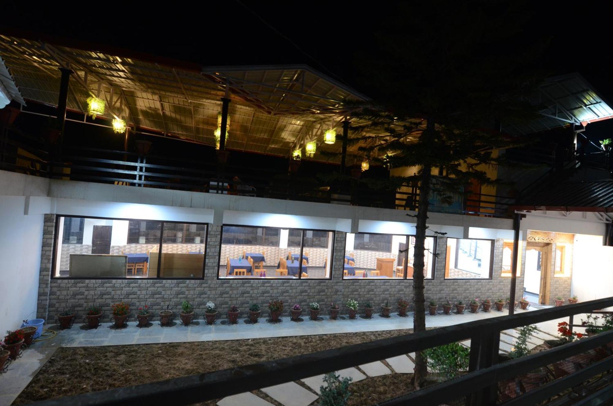 Uttarakhand Resort Kausani Exterior foto