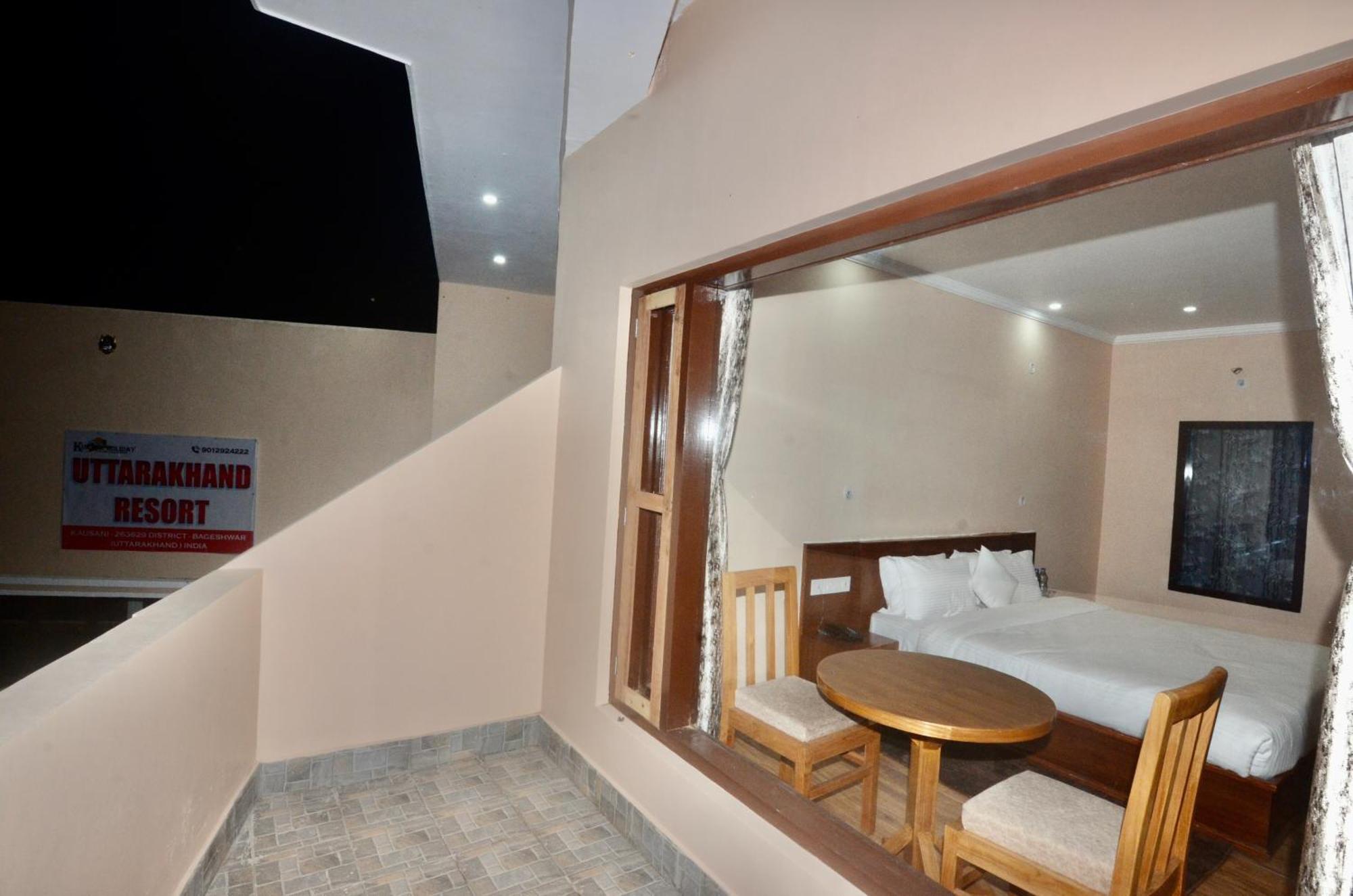 Uttarakhand Resort Kausani Exterior foto
