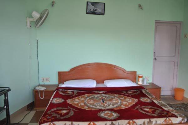 Uttarakhand Resort Kausani Exterior foto